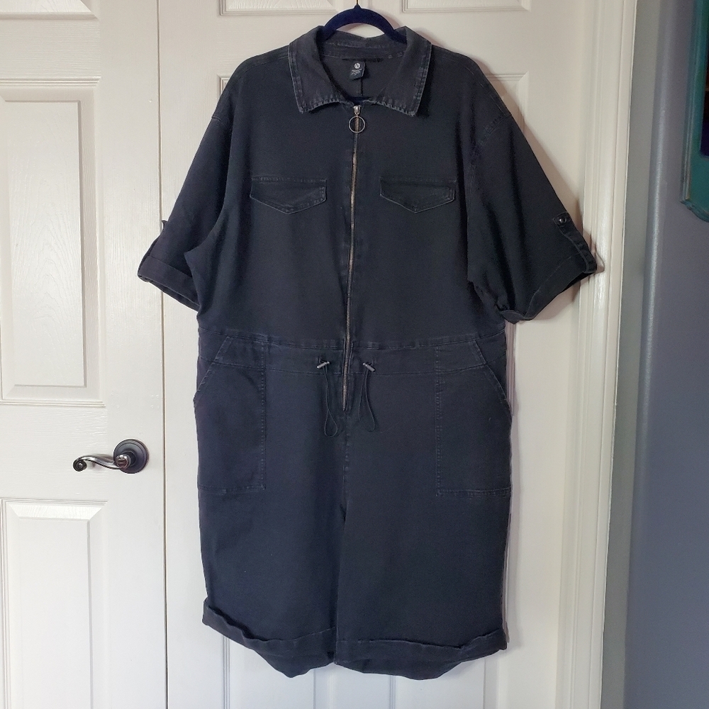 Ashley Stewart Black Denim Jumper Short Sleeves Front Zip Drawstrin Plus Size 20